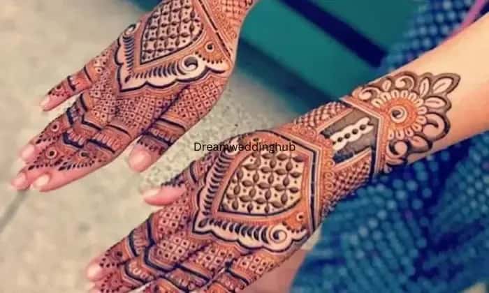 Ravi mehandi artist Jalandhar