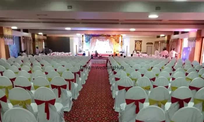 Shree Giriraj Balaji Banquets