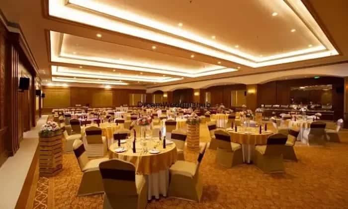 Monsoon Empress Hotel