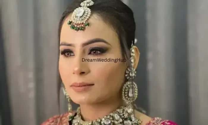 Womens Makeup Studio