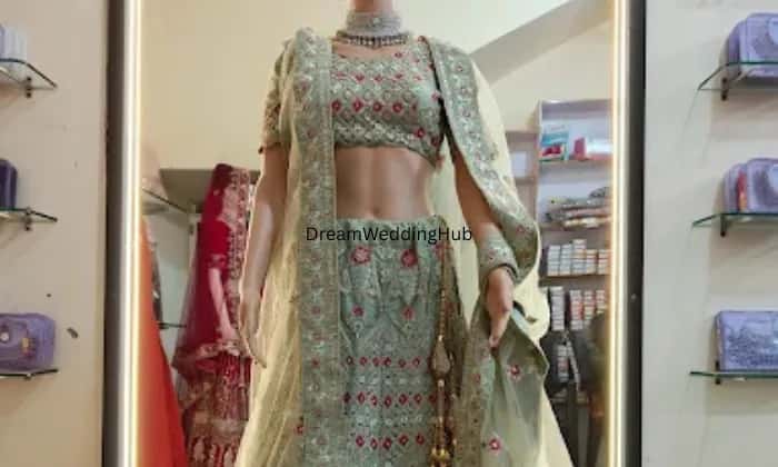 Manuhar Complete Family Shop