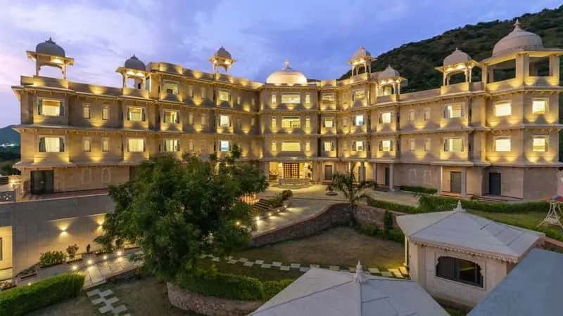 Traavista Aravali Mahal