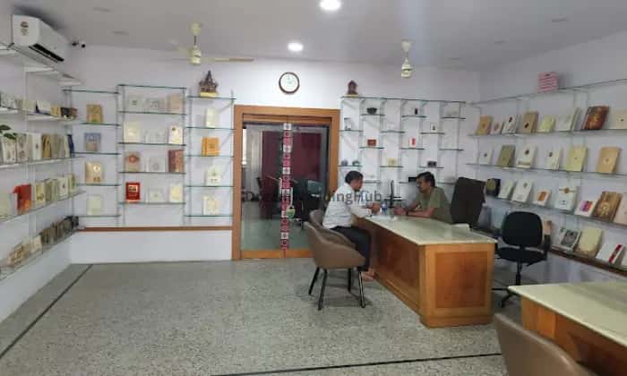 Srinivasa Cards N Cards