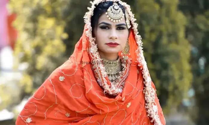 Rattan Beautification Station