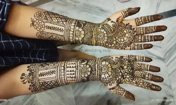 Mehandi events artist
