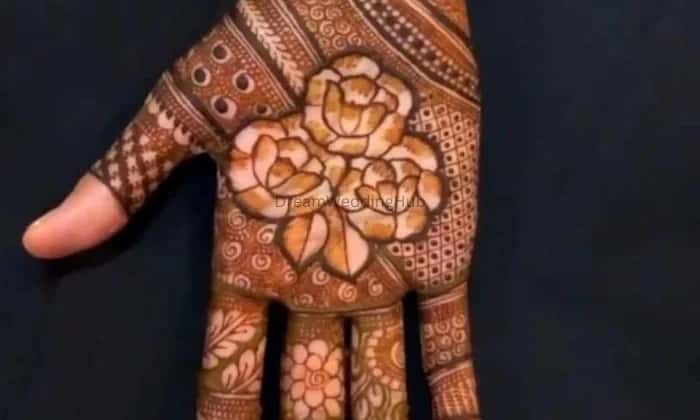 Neelam's Mehndi Art