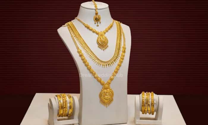 Subashree Gold Covering