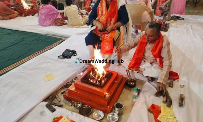 Arya samaj pandit Narendra shastri ji