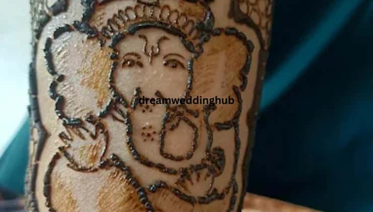 Hoor mehndi art
