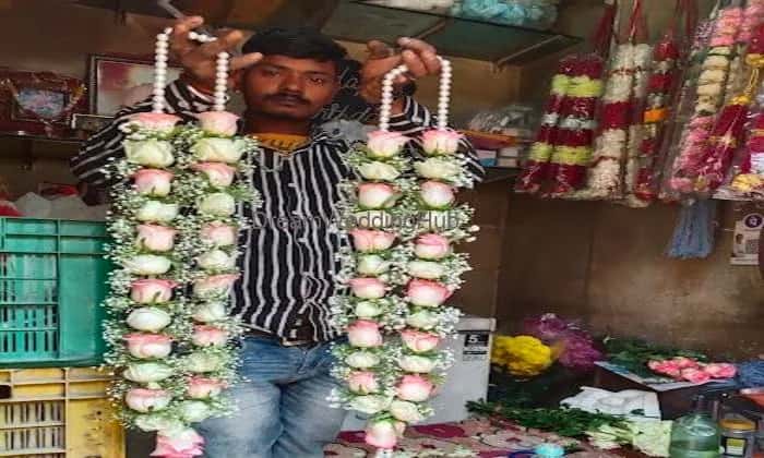 Krishna Flower Shop