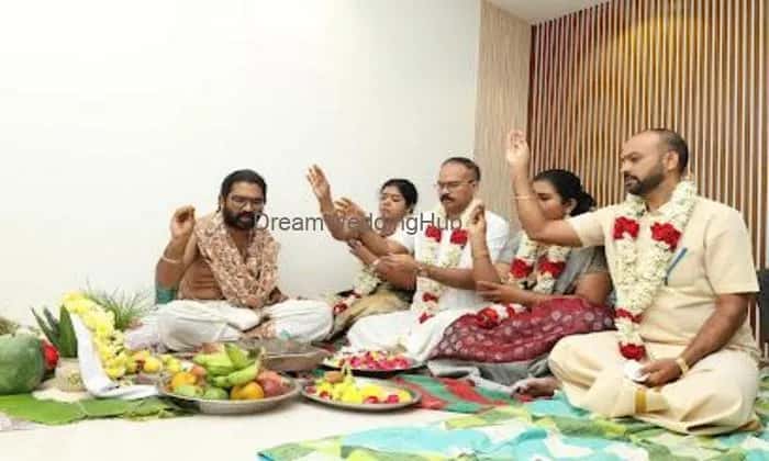 Purohith Karthikeya sastry - Hindu Priest for Poojas, Homams & Weddings in Chennai