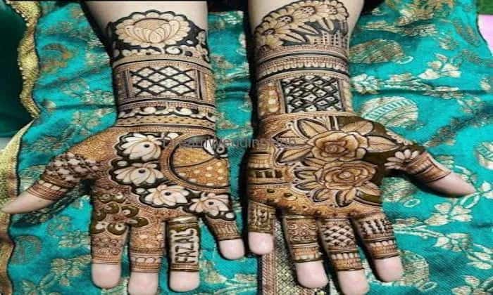 Aastha Mehndi Art's