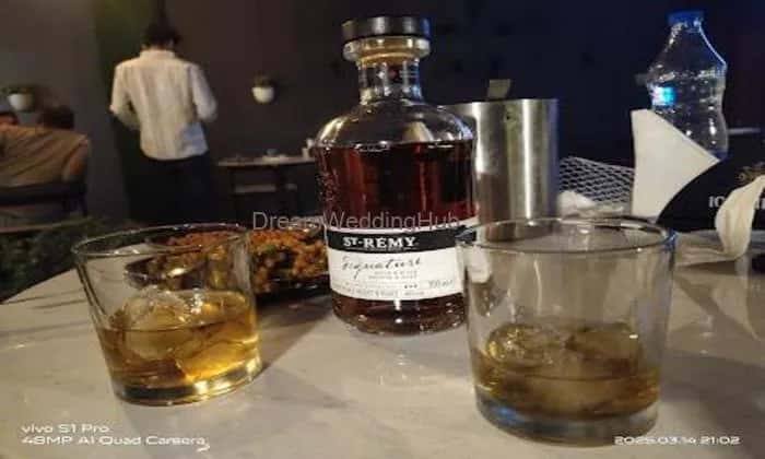 TANDOOR AND ICE RESTRO ROOFTOP BAR