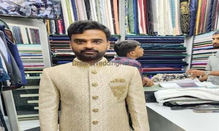 Unique Suits Sherwani