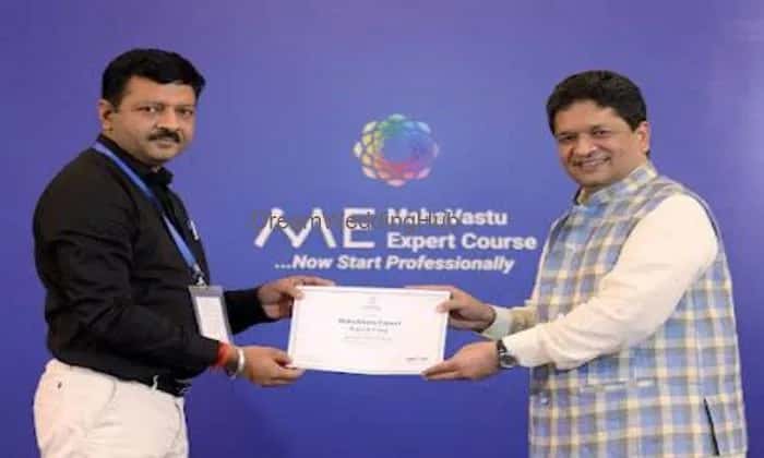 Veda Blessings: Expert Vastu Consultant Rajesh Garg