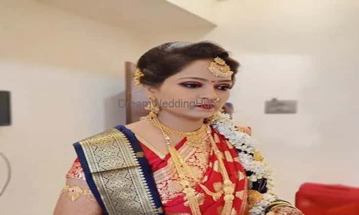 Pink Lip's Beauty Salon & Spa