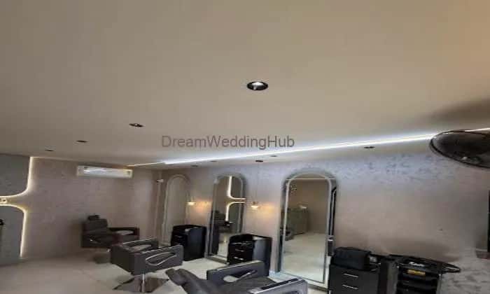 Queens Beauty Parlour