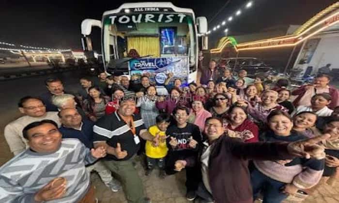 THE TRAVEL JUNCTION CO.