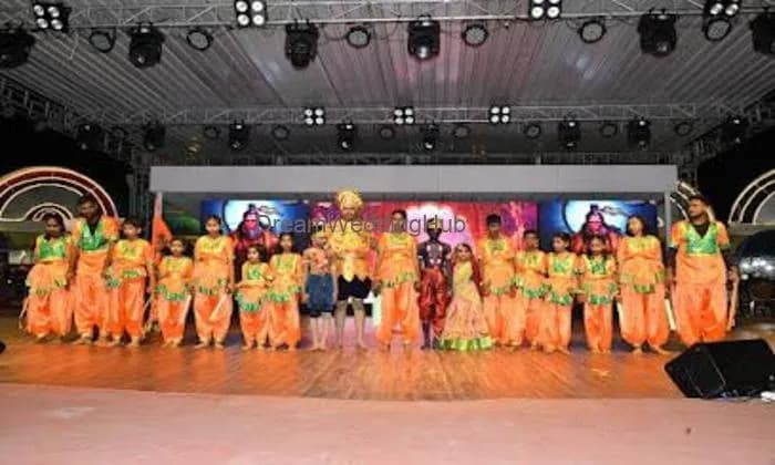 Waves Dance Studio Western Dance School