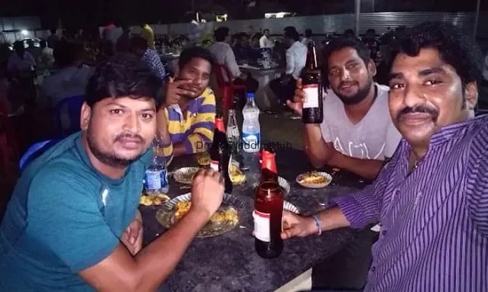 Apple Restaurant and Bar