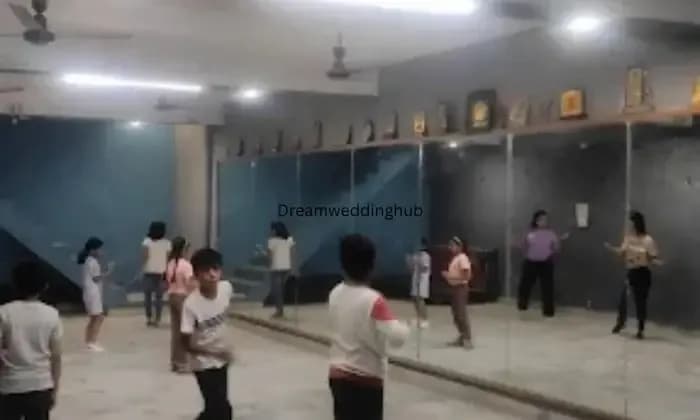 Step Up Dance Academy  Barmer