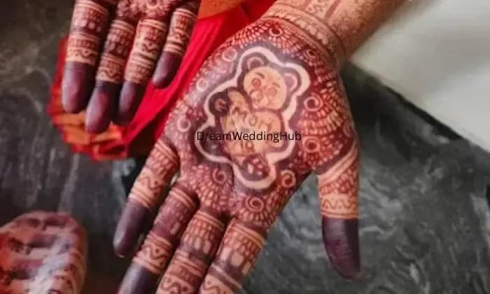 Bharathis Makeup and Mehandi