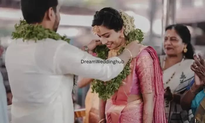 MM CLICKS PHOTOGRAPHY