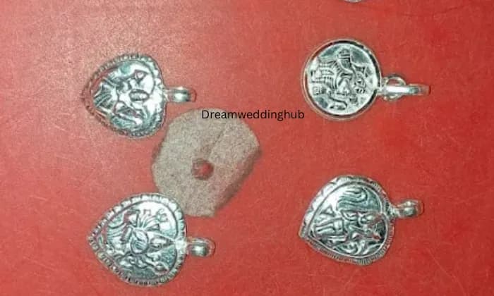 Silver jewellery
