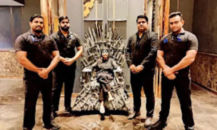 Standard security service