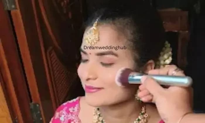 Ramkis Angel makeup studio