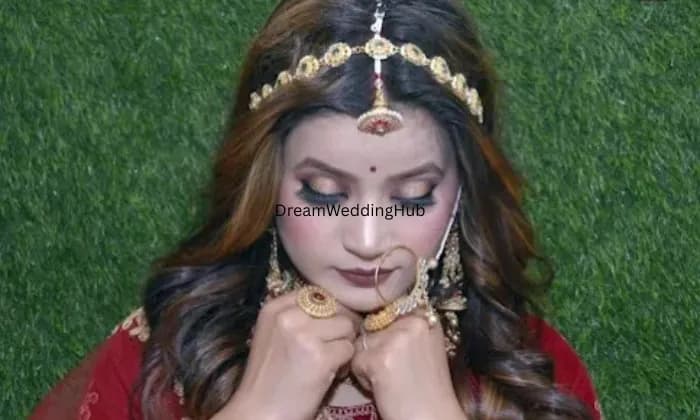 Priya the beauty saloon