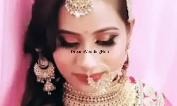 Mannat beauty parlour