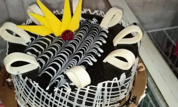 Chaitali Snacks  Confectionery