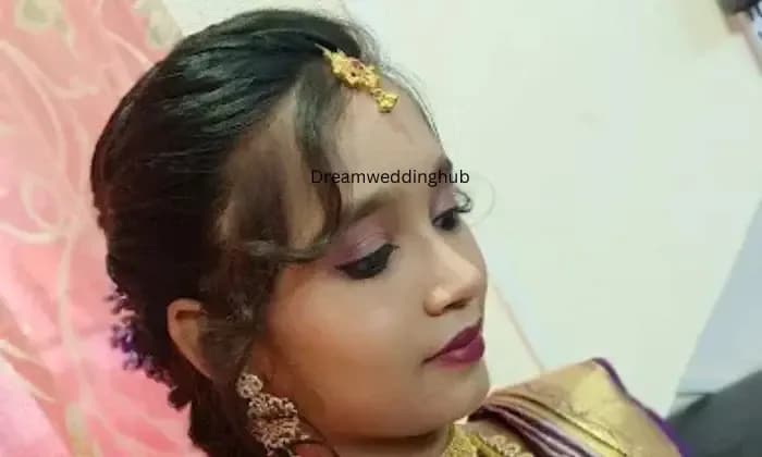 Sameera makeup artist