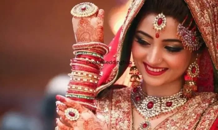 Womens Cloths Showroom