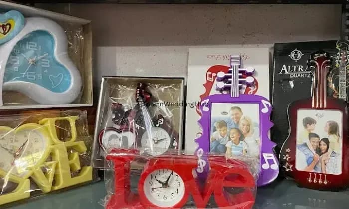 99 Market  Gift shop