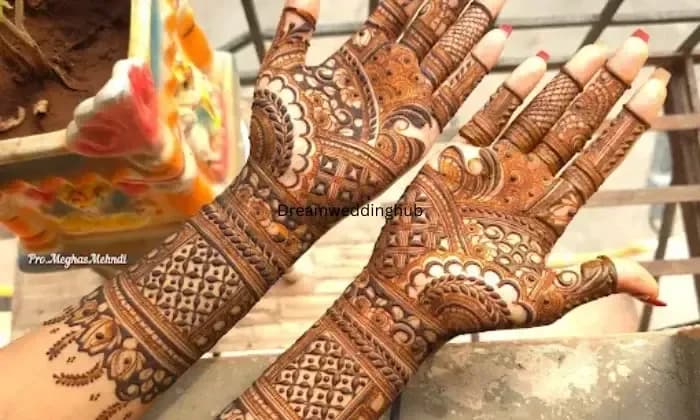 Meghas Mehndi Artists