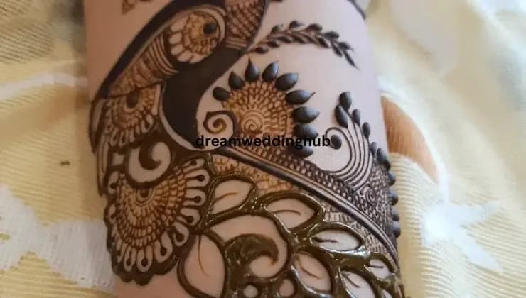Ravi Mehandi Wala  Beast mehndi Artist In Delhi