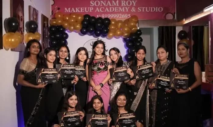 Sonam Roy Make Up Academy