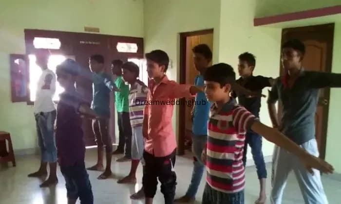 Dance And Guitar Classes