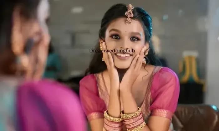 Komala Gowda Artistry