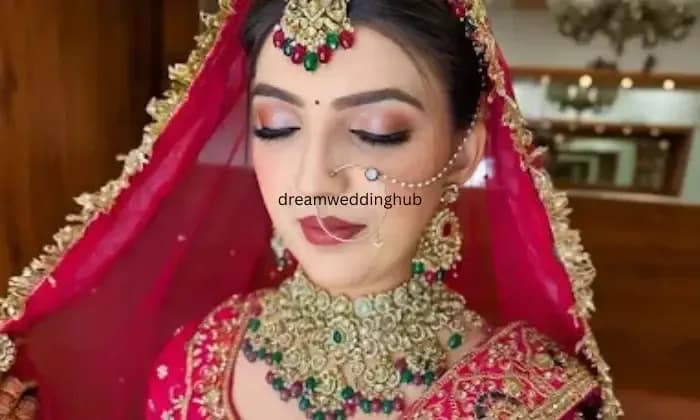 Simran makeup