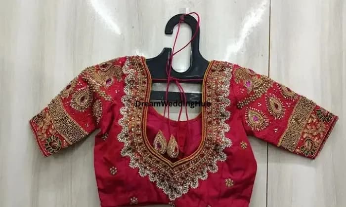 Chandu Tailorspl in bridal blouse