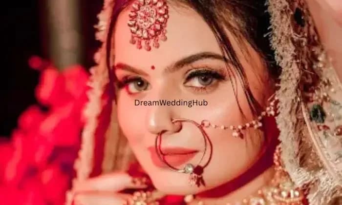 Himanshi Jaggi Makeup Studio