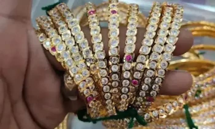 Sri Sakthi Gold covering