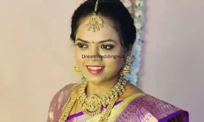 Lush Bridal Studio  Academy