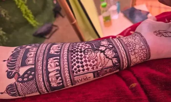 Krishna Mehndi Studio 