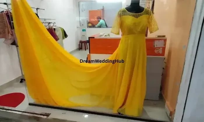 Rental dresses for pre wedding shoot
