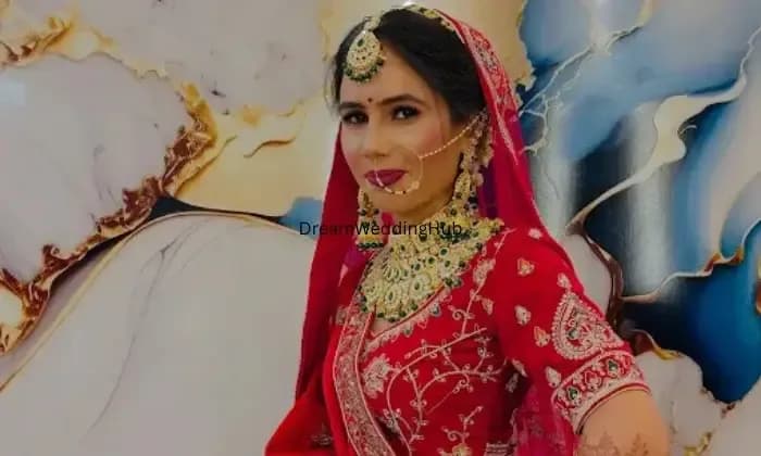 Lamor Salon  Academy