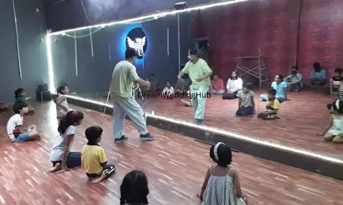 MJ The wonder boyz dance studio